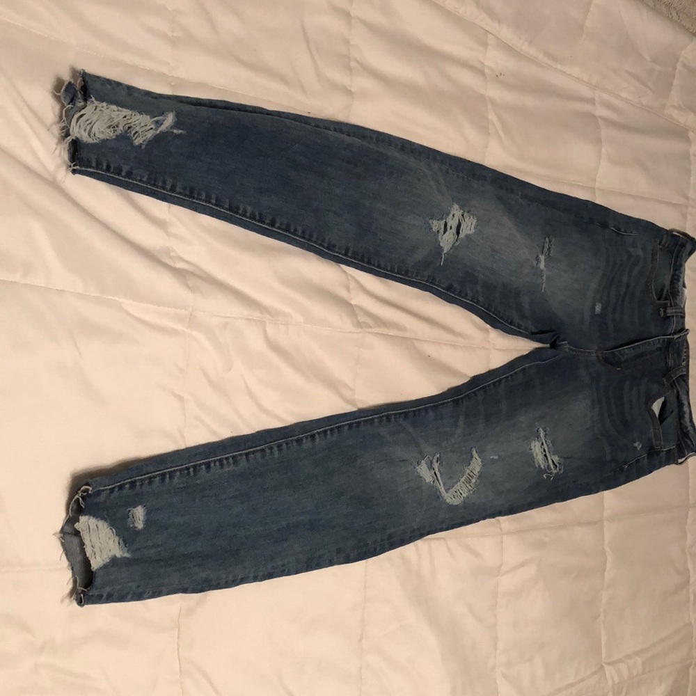 American Eagle Skinny Jeans- High Rise 💕